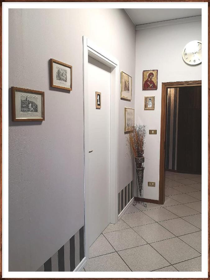 Отель A Casa Di Gemma Болонья Экстерьер фото