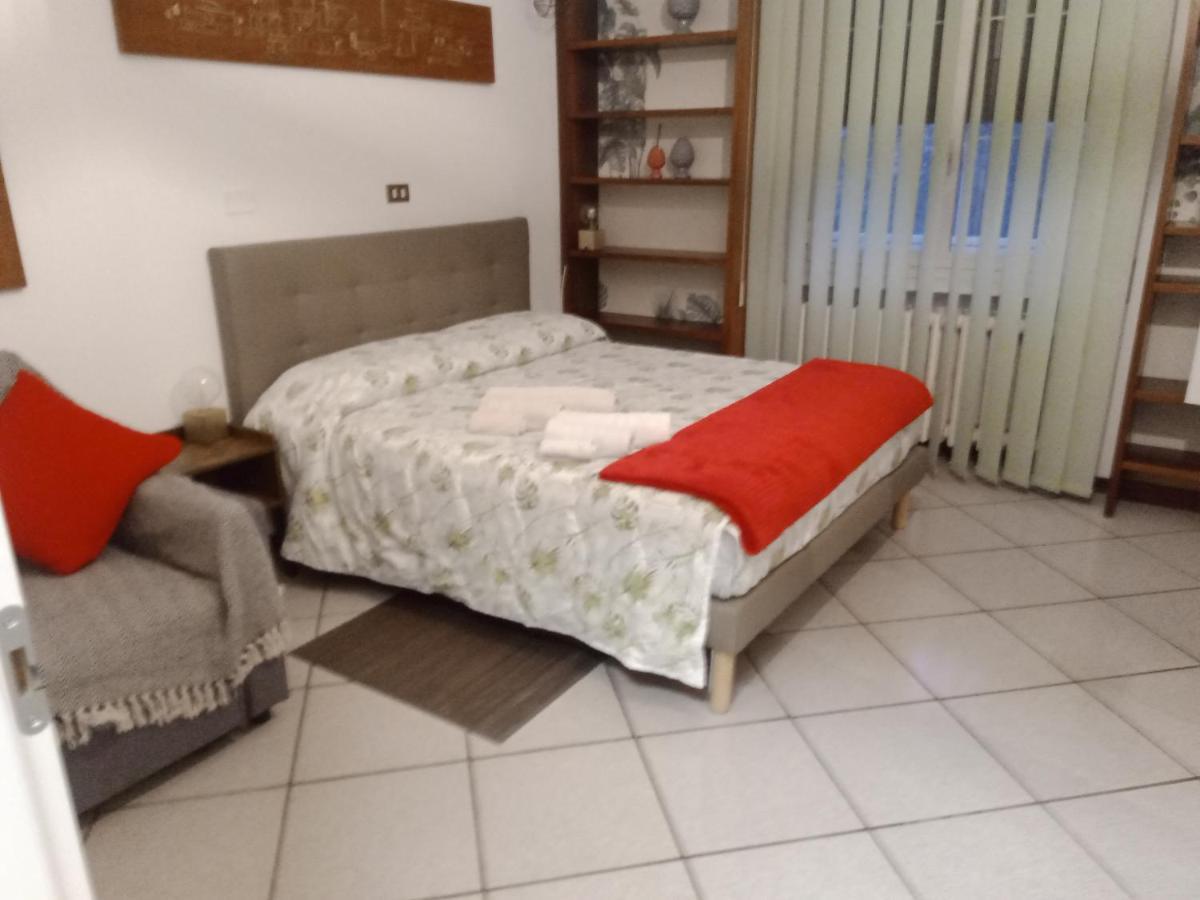Отель A Casa Di Gemma Болонья Экстерьер фото
